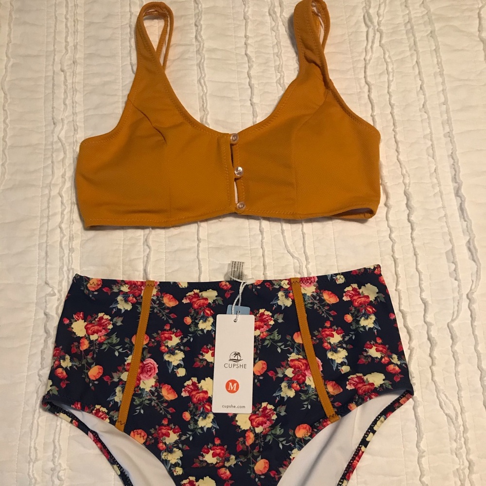 Cupshe swimsuit